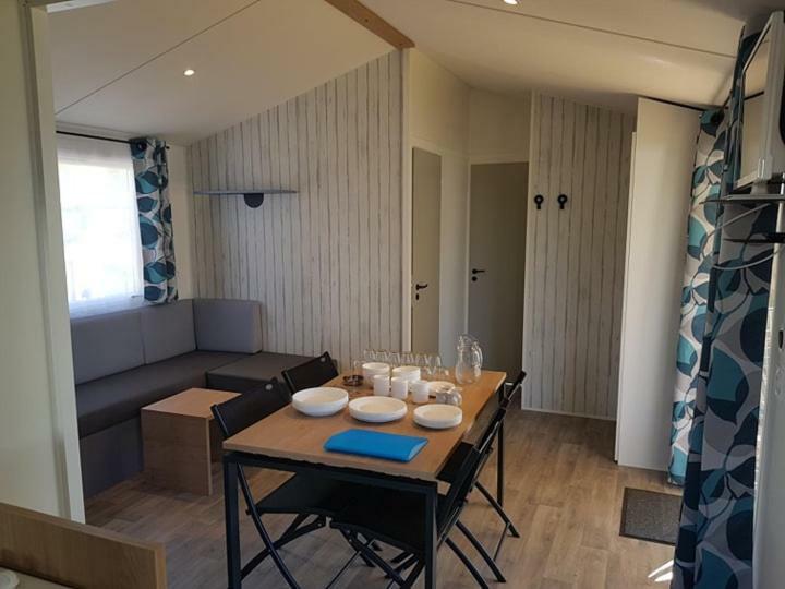 Camping De La Plage - دامجان المظهر الخارجي الصورة